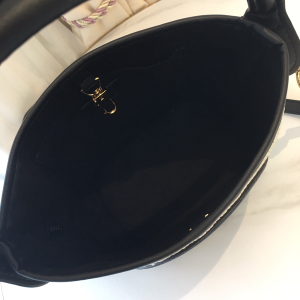 ルイヴィトンバッグ全体デザイン